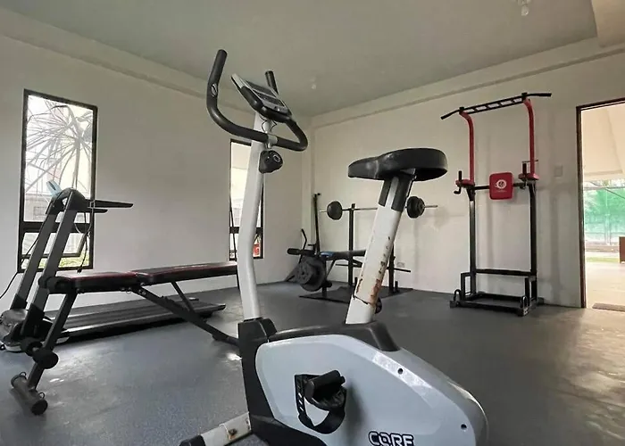Mactan Brentwood Near Airport And Mall *